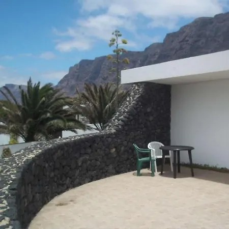 Sleeps 4 Wifi T691442 * Famara