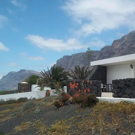 Sleeps 4 Wifi T691442 Semesterbostad